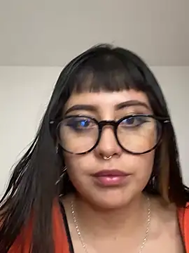 Snapshot of justmariee chatting on 13, 5, 2026 justmariee online show from 13, 5, 2026