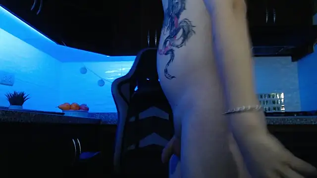 alex xhunter online show from 16, 2, 2026