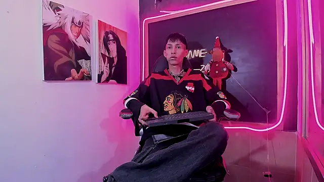 Daniel Deluc77 online show from 22, 12, 2025