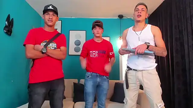 Snapshot of Oficial_KingOfHeavens chatting on 16, 1, 2026 Oficial KingOfHeavens online show from 16, 1, 2026