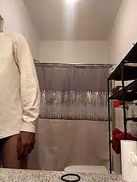 Snapshot of AverageAnt_ chatting on 8, 2, 2026 AverageAnt online show from 8, 2, 2026