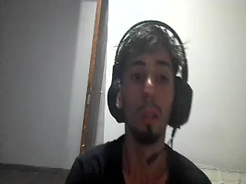 Snapshot of Franalbera chatting on 8, 3, 2026 Franalbera online show from 8, 3, 2026