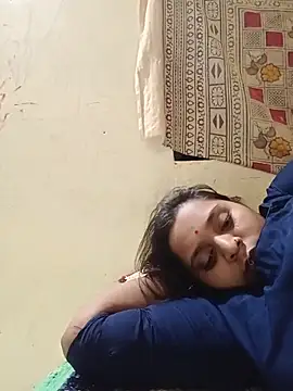 Snapshot of Khusbu77A chatting on 23, 7, 2026 Khusbu77A online show from 23, 7, 2026