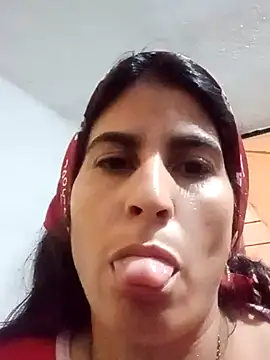 Snapshot of Laflaca12 chatting on 7, 4, 2026 Laflaca12 online show from 7, 4, 2026