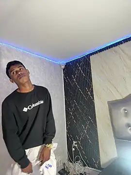 Yoim Williams online show from 23, 12, 2025