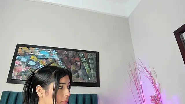 Snapshot of GahiaBelucci chatting on 12, 3, 2026 GahiaBelucci online show from 12, 3, 2026