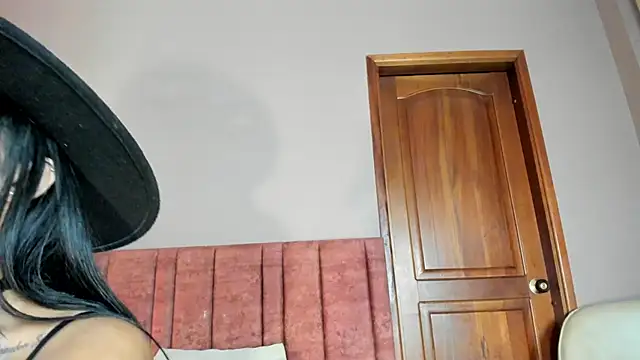 Snapshot of GahiaBelucci chatting on 30, 3, 2026 GahiaBelucci online show from 30, 3, 2026