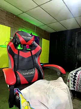 JustynAle2025 online show from 13, 1, 2026