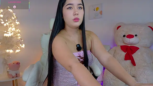 emmy candy 18 online show from 25, 5, 2026