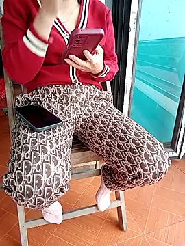 Sweet-Berryy online show from 20, 12, 2025