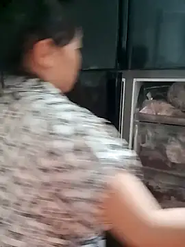 Sweet-Berryy online show from 2, 3, 2026