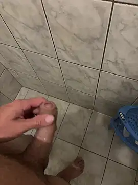 Snapshot of marcosvral chatting on 7, 4, 2026 marcosvral online show from 7, 4, 2026