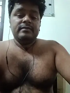 Snapshot of yourwellman chatting on 25, 5, 2026 yourwellman online show from 25, 5, 2026