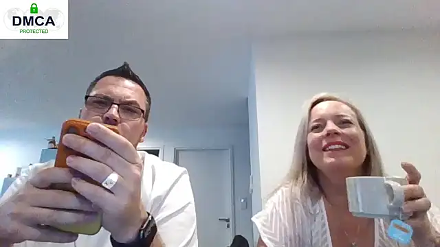 Miss-Chupagirly online show from 4, 6, 2026