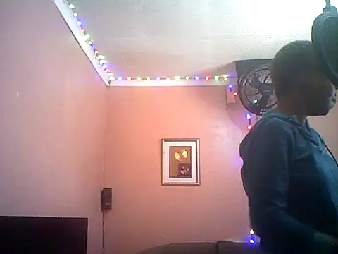 QUEENSasha27 online show from 22, 12, 2025