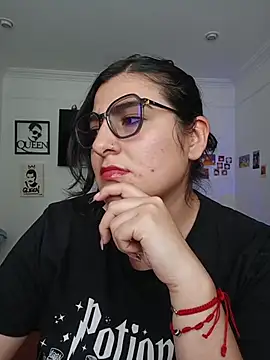 ahrianabluff online show from 17, 2, 2026