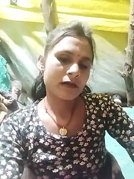 Snapshot of Cuty_priti chatting on 2, 4, 2026 Cuty priti online show from 2, 4, 2026