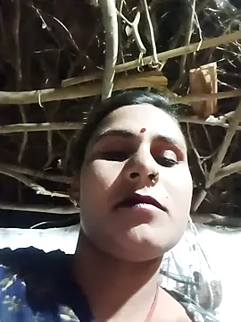Snapshot of Cuty_priti chatting on 21, 4, 2026 Cuty priti online show from 21, 4, 2026