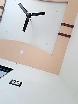 AmitKumar7758 online show from 5, 2, 2026