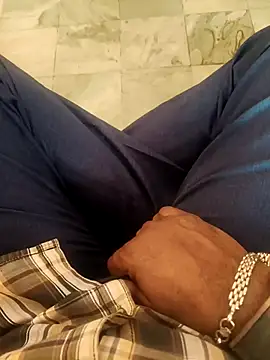 Snapshot of sanjaylove-sex chatting on 18, 1, 2026 sanjaylove-sex online show from 18, 1, 2026