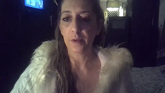 labelgecoquine online show from 11, 1, 2025