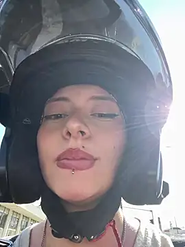 Snapshot of CamiTeaseX_ chatting on 17, 2, 2026 CamiTeaseX online show from 17, 2, 2026