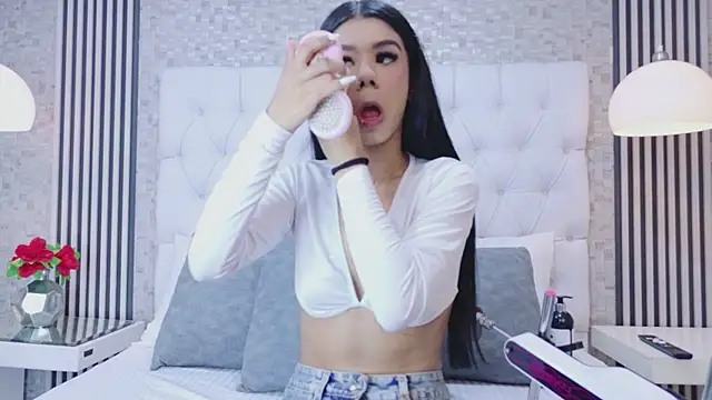 VioletGracee online show from 25, 2, 2026