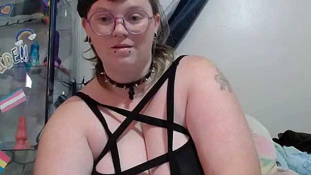 Snapshot of Pupghostt chatting on 6, 7, 2026 Pupghostt online show from 6, 7, 2026