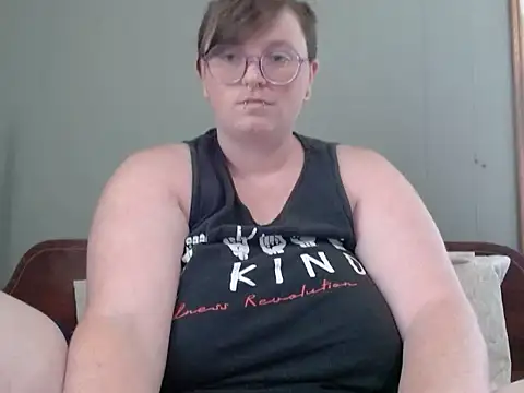 Snapshot of Pupghostt chatting on 18, 7, 2026 Pupghostt online show from 18, 7, 2026