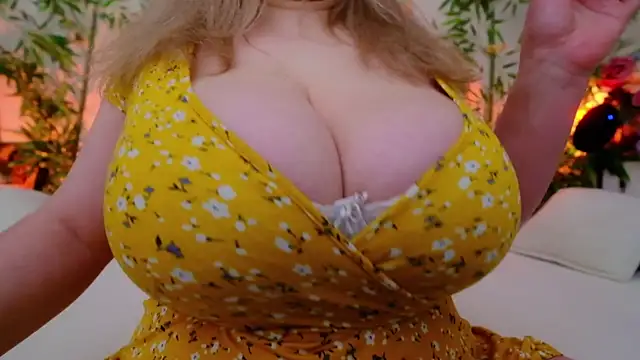 Snapshot of HappyLisa chatting on 23, 2, 2026 HappyLisa online show from 23, 2, 2026