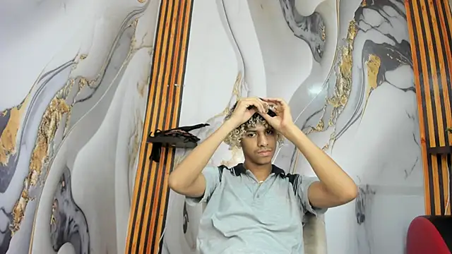 Victor LatinBoy online show from 17, 1, 2026