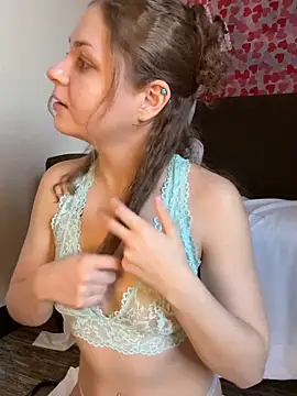 Snapshot of ourlittleesecret chatting on 3, 2, 2026 ourlittleesecret online show from 3, 2, 2026