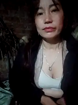 Snapshot of boiboi001 chatting on 4, 2, 2026 boiboi001 online show from 4, 2, 2026