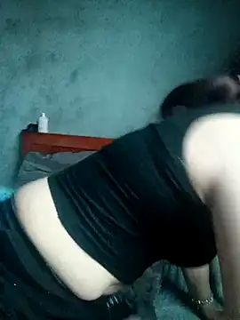 Snapshot of boiboi001 chatting on 15, 2, 2026 boiboi001 online show from 15, 2, 2026