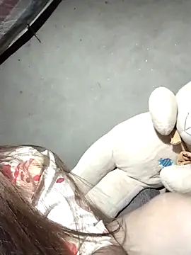 Lucky cutee online show from 13, 4, 2026