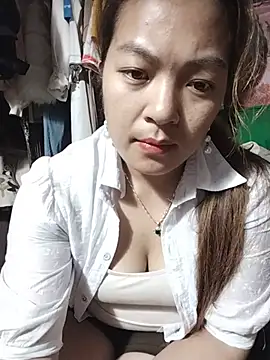Snapshot of Lucky_cutee chatting on 20, 5, 2026 Lucky cutee online show from 20, 5, 2026