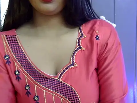 cute Dirty Diva online show from 21, 12, 2025