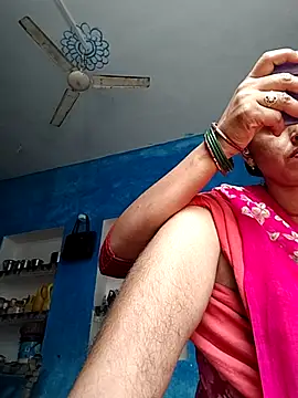 Snapshot of Mahima_rani34 chatting on 5, 8, 2026 Mahima rani34 online show from 5, 8, 2026