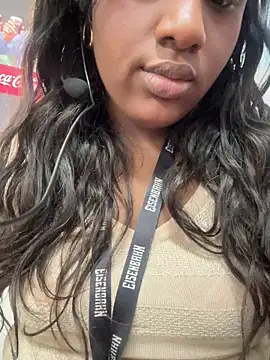 amorasecy online show from 24, 3, 2026