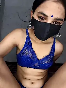 Snapshot of miss_siya_00 chatting on 30, 4, 2026 miss siya 00 online show from 30, 4, 2026