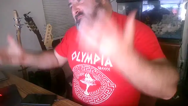 Snapshot of MacGuyver20 chatting on 19, 6, 2026 MacGuyver20 online show from 19, 6, 2026