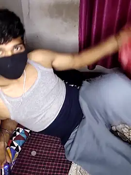 Snapshot of xrealcam699 chatting on 19, 2, 2026 xrealcam699 online show from 19, 2, 2026