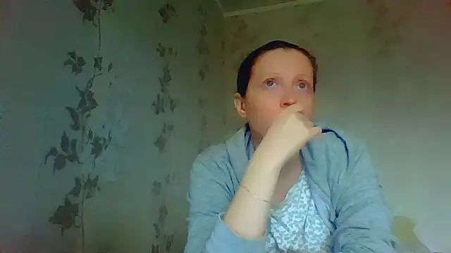 CrystallAngel online show from 15, 4, 2026