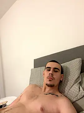 Snapshot of harveyterrence chatting on 14, 1, 2026 harveyterrence online show from 14, 1, 2026