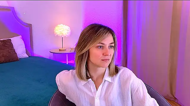 Snapshot of EmeraldGlow chatting on 14, 1, 2026 EmeraldGlow online show from 14, 1, 2026