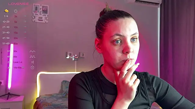 Snapshot of Katherine___Ross chatting on 5, 5, 2026 Katherine Ross online show from 5, 5, 2026