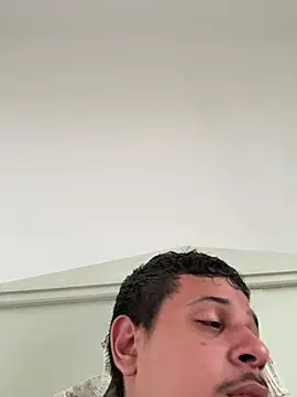 mouraerik123 online show from 10, 4, 2026