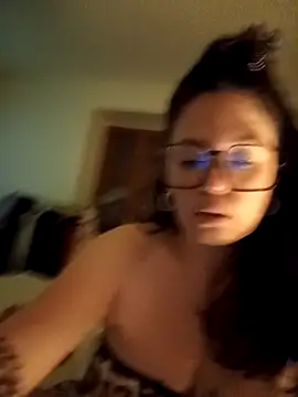 EdgedSleeve online show from 20, 2, 2026