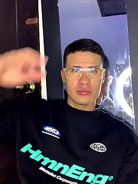 Latin Paisa Boy online show from 11, 1, 2026