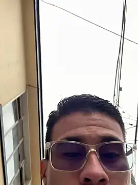 Snapshot of Latin_Paisa_Boy chatting on 3, 2, 2026 Latin Paisa Boy online show from 3, 2, 2026